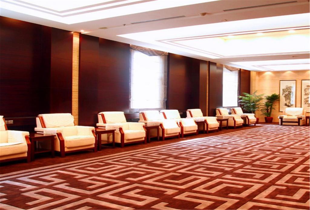 Jin'Gu Hotel Harbin Exterior photo