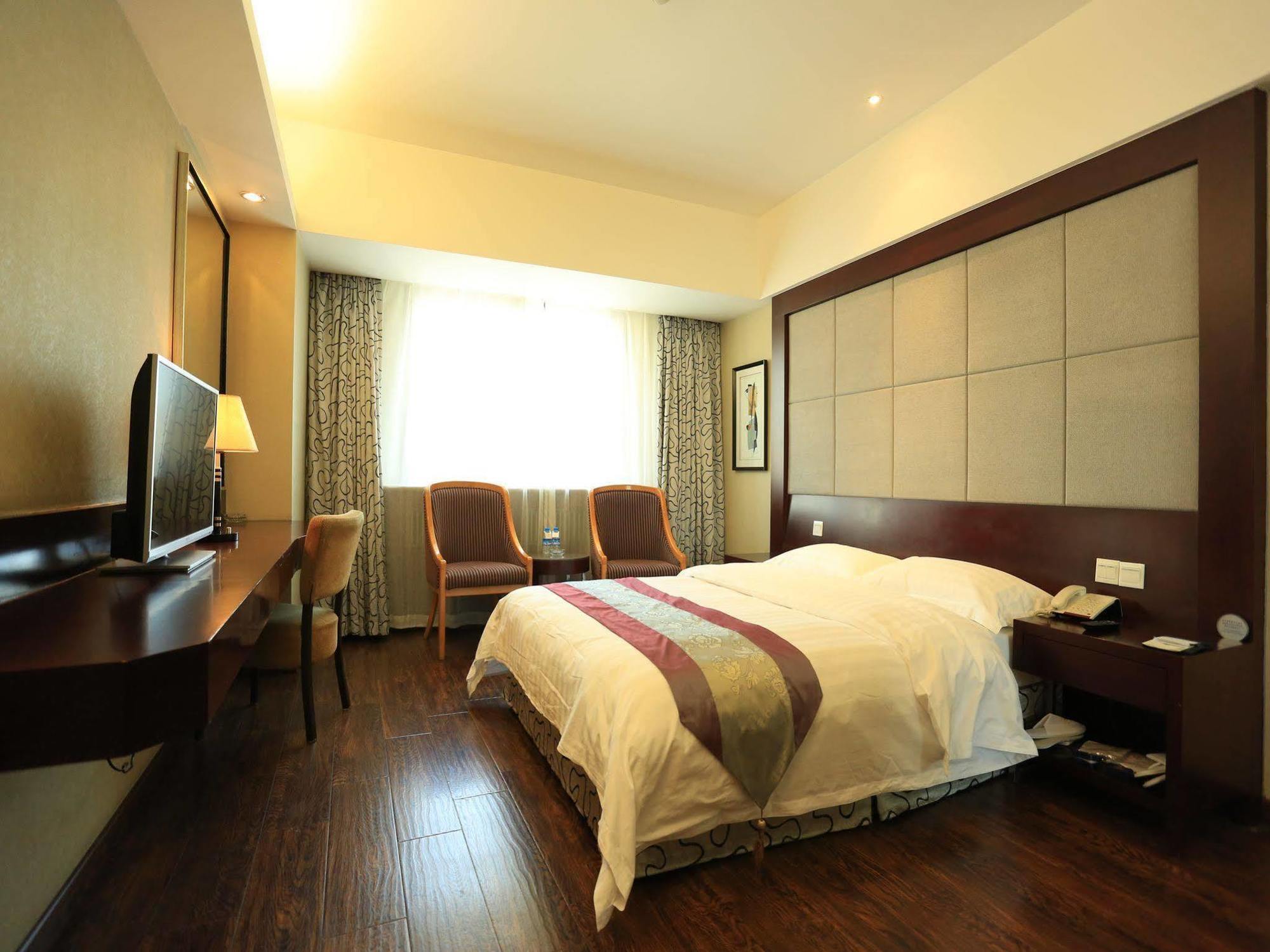 Jin'Gu Hotel Harbin Exterior photo